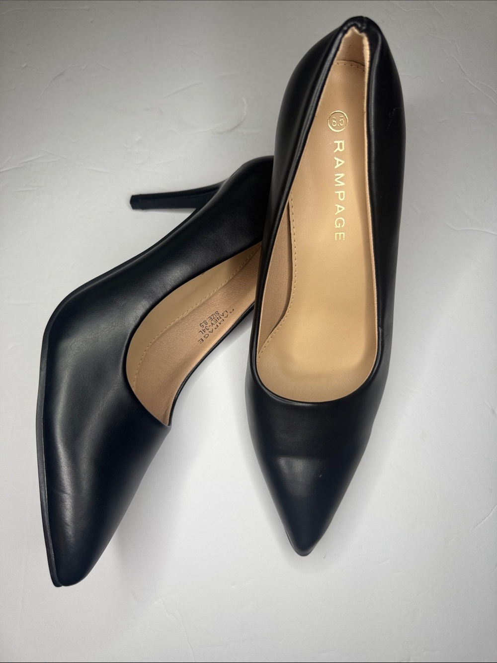 Basic Black Pumps Pointed Toe Stable Heel